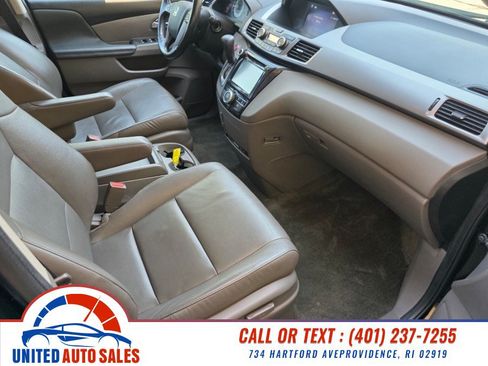 Used 2015 Honda Odyssey EX-L image 13