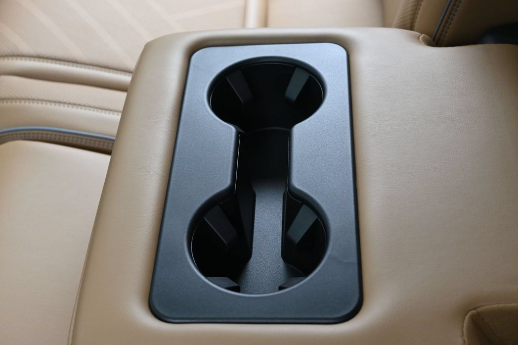 New 2027 INFINITI QX80 Luxe AWD/4WD image 24
