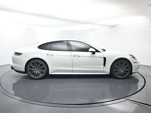 Certified 2023 Porsche Panamera Platinum Edition RWD image 16