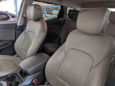 Used 2018 Hyundai Santa Fe Sport FWD image 11