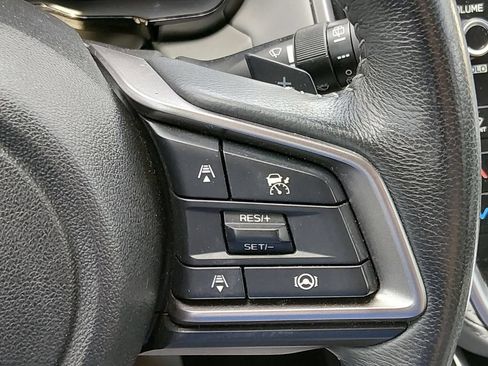Used 2023 Subaru Outback Premium AWD/4WD image 19