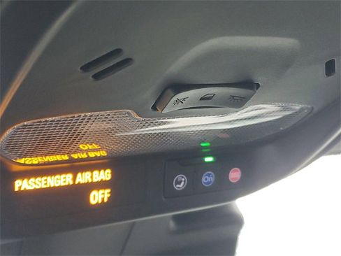 Used 2024 Buick Envista Preferred image 27