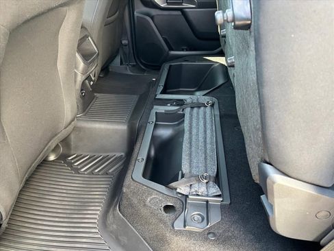 Used 2025 Ford Ranger XLT w/ Equipment Group 301A High AWD/4WD image 11