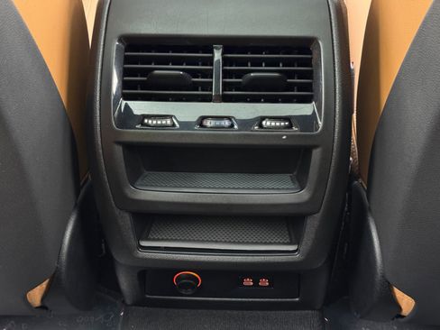 Used 2024 BMW X5 xDrive50e w/ Parking Assistance Package image 38