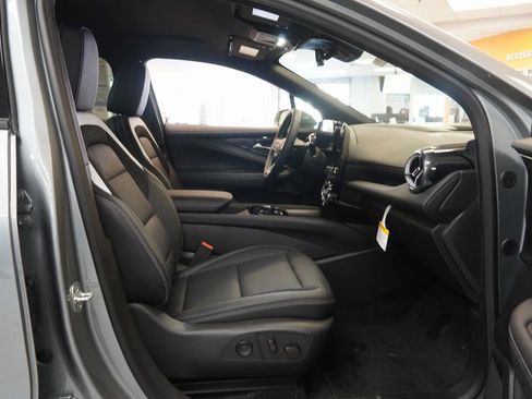 New 2026 Chevrolet Blazer EV LT image 26