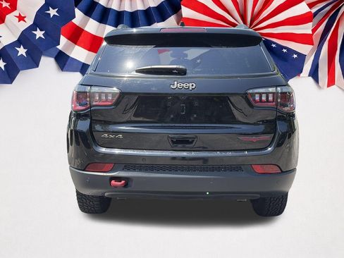 Used 2024 Jeep Compass Trailhawk AWD/4WD image 26