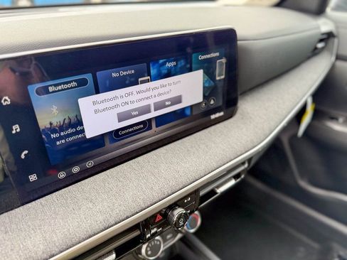 New 2026 Nissan Kicks S image 39