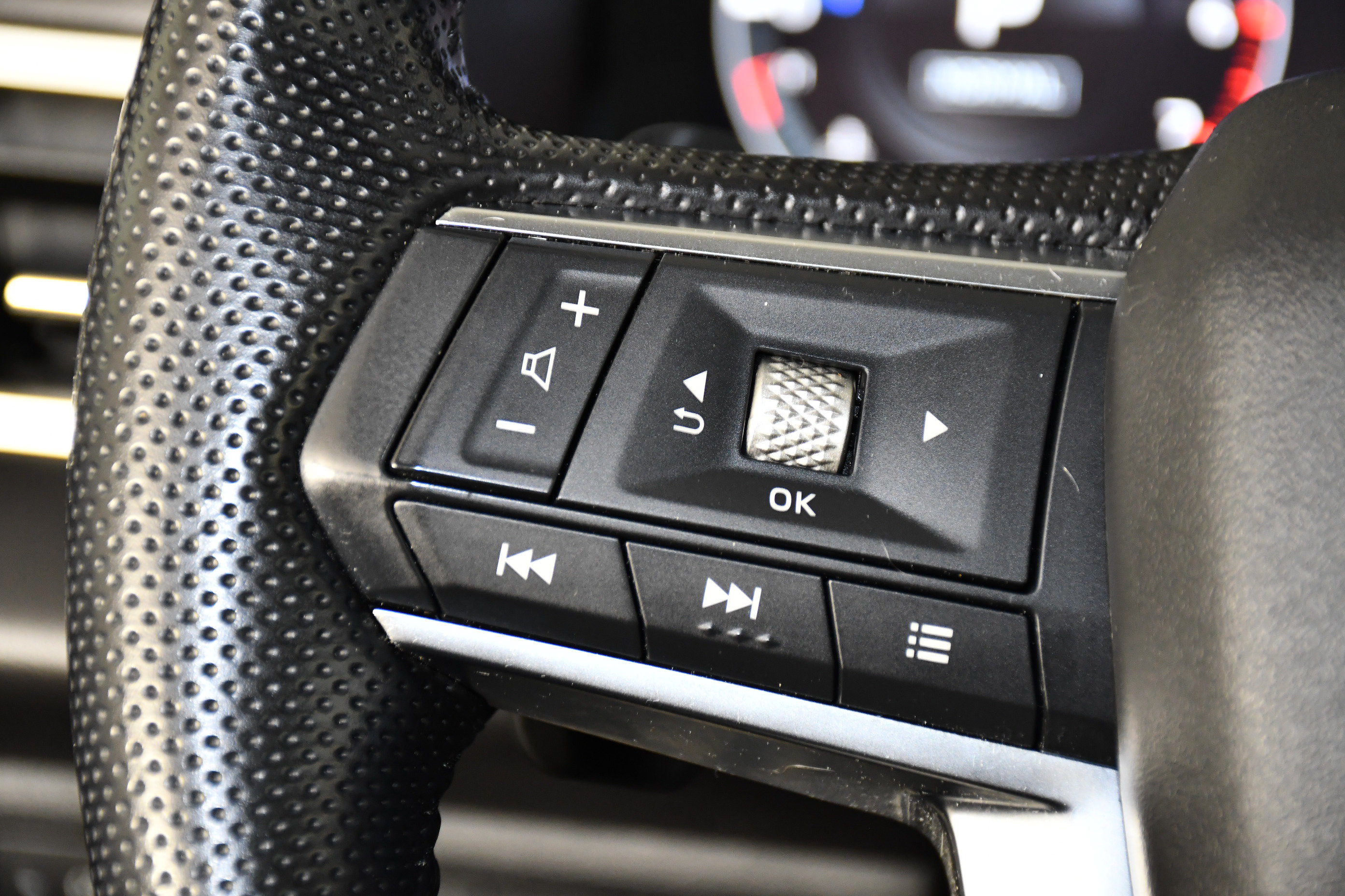 Used 2023 Mitsubishi Outlander SE AWD/4WD image 20