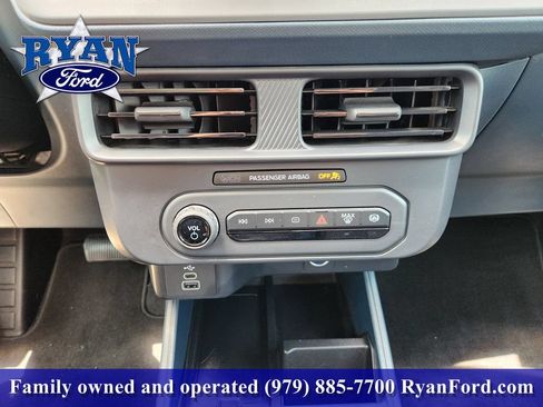 New 2026 Ford Maverick XL AWD/4WD image 14