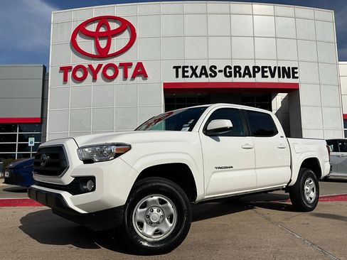 Used 2023 Toyota Tacoma SR5 image 2