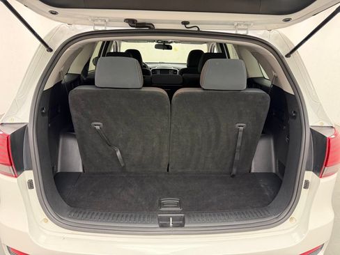 Used 2020 Kia Sorento L FWD image 5