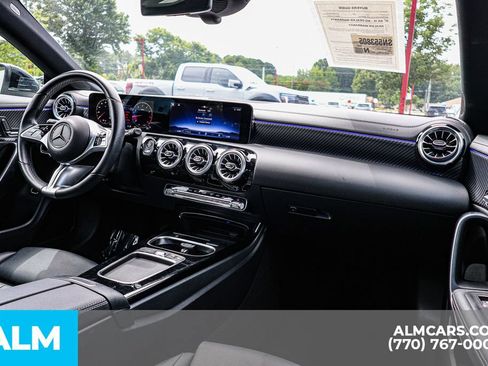 Used 2025 Mercedes-Benz CLA 250 image 29
