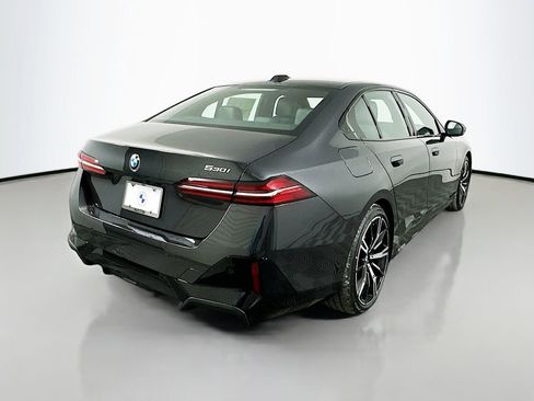 Used 2025 BMW 530i 530i w/ M Sport Package image 5