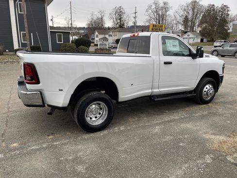 New 2026 RAM 3500 Tradesman image 25