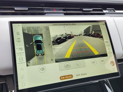 Certified 2025 Land Rover Range Rover Sport Dynamic SE image 23