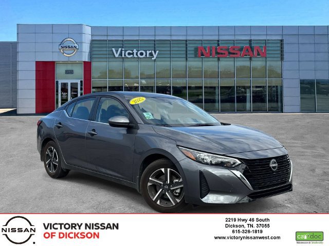 Used 2025 Nissan Sentra SV FWD image 1