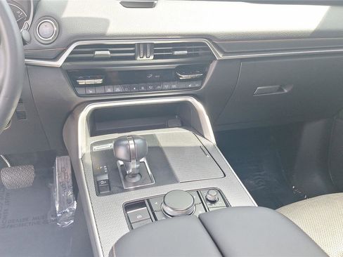 Used 2024 MAZDA CX-90 3.3 Turbo w/ Preferred Package AWD/4WD image 17