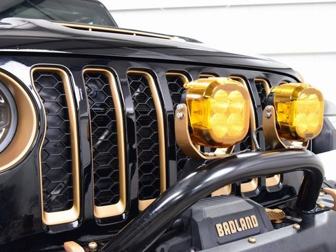 Used 2023 Jeep Wrangler Rubicon 392 w/ Xtreme Recon 35" Tire Package image 9