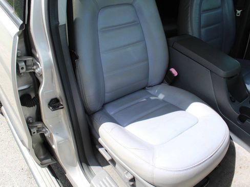 Used 2004 Ford Explorer Sport XLT AWD/4WD image 15