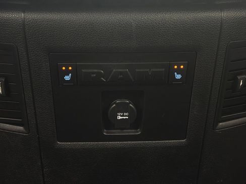 Used 2016 RAM 1500 Limited AWD/4WD image 37
