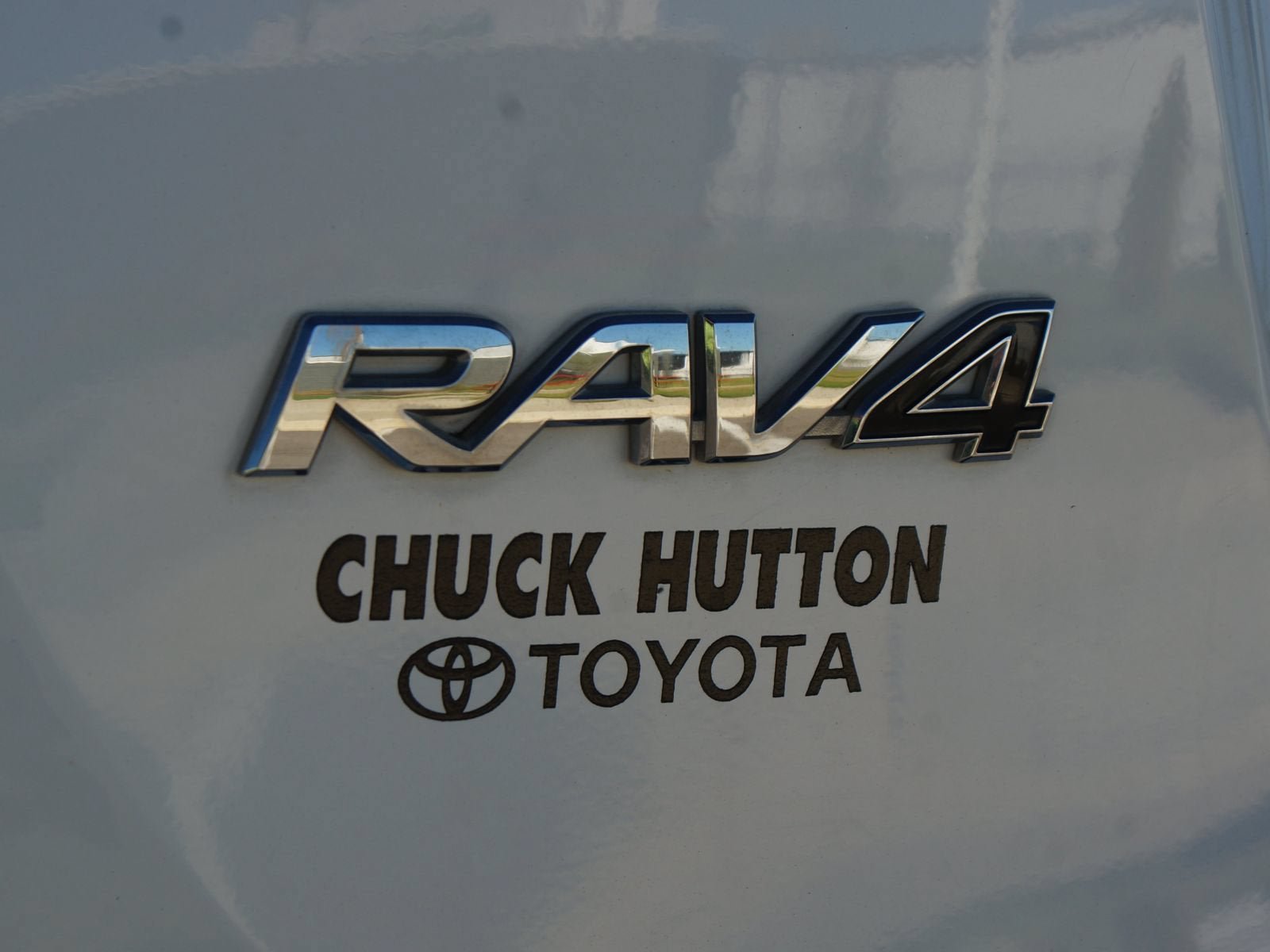 Used 2016 Toyota RAV4 LE FWD image 16