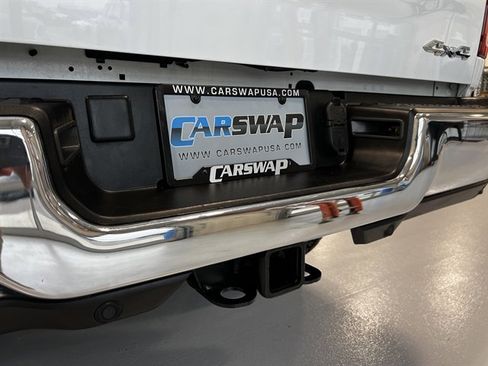 Used 2024 RAM 2500 Big Horn w/ Off Road Package image 18