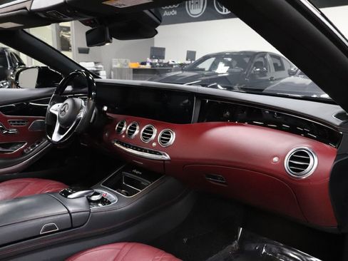 Used 2019 Mercedes-Benz S 560 Cabriolet image 25