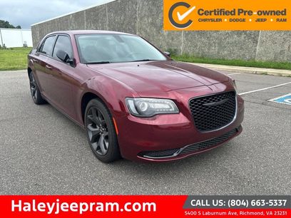 Certified 2023 Chrysler 300 Touring w/ Sport Appearance Package