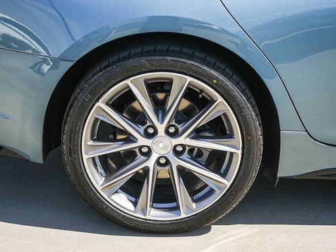 Used 2023 Cadillac CT5 Sport RWD image 12