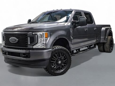 Used 2021 Ford F350 XL w/ STX Appearance Package image 5