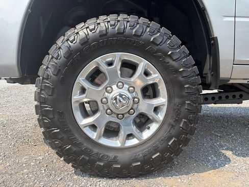 Used 2023 RAM 2500 Laramie AWD/4WD image 14