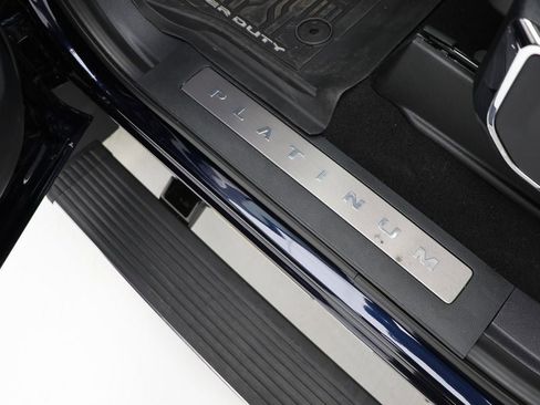 Used 2024 Ford F450 Platinum image 30