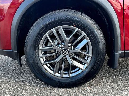 Used 2021 Nissan Rogue S image 7