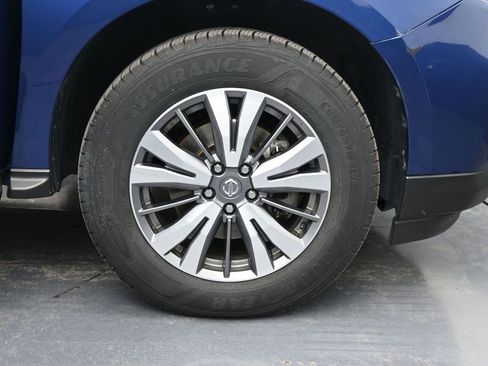 Used 2020 Nissan Pathfinder SL w/ Cargo Package image 42