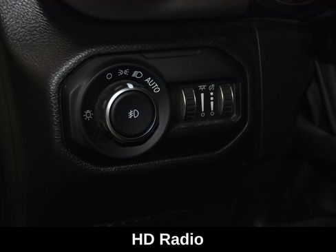 Used 2022 Jeep Wrangler Unlimited Sport AWD/4WD image 15