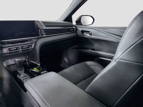 Certified 2025 Toyota Camry XSE FWD image 24