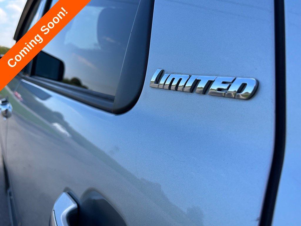 Used 2021 Toyota Sequoia Limited AWD/4WD image 12