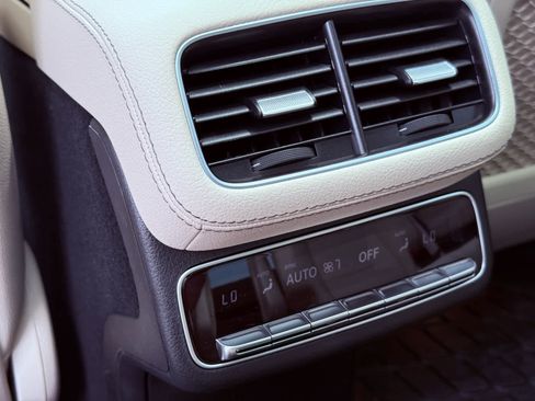 New 2025 Mercedes-Benz GLS 450 4MATIC image 30