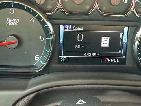 Used 2019 GMC Yukon SLT w/ Premium Edition image 12