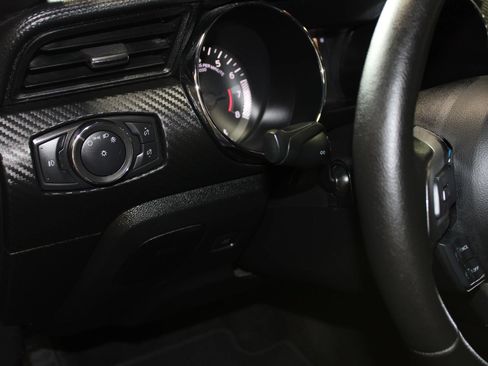 Used 2015 Ford Mustang Coupe w/ Equipment Group 051A RWD image 19
