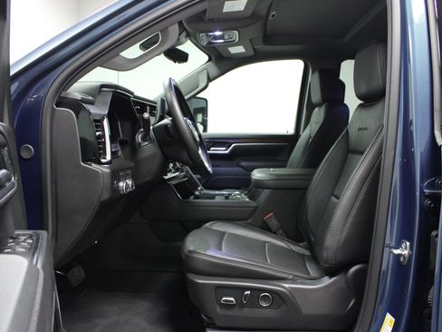 Used 2026 GMC Sierra 2500 Denali w/ Denali Reserve Package AWD/4WD image 12