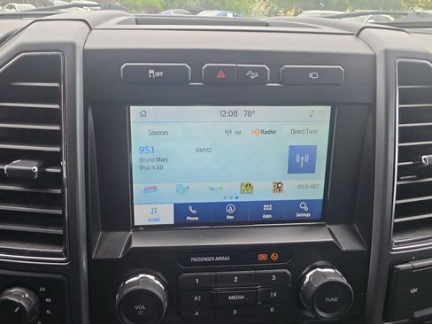 Used 2021 Ford F250 XLT w/ XLT Value Package AWD/4WD image 20