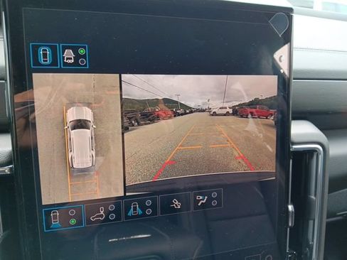 New 2026 GMC Yukon Denali w/ Sun & Power Step Package AWD/4WD image 16