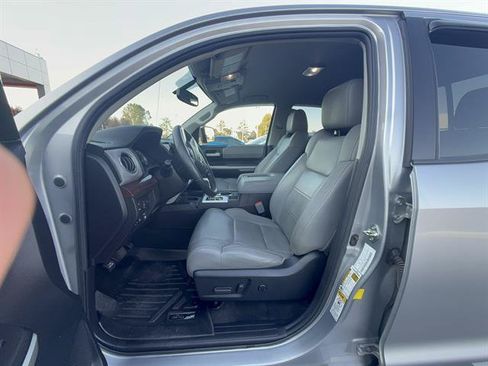 Used 2016 Toyota Tundra Limited w/ Limited Premium Package AWD/4WD image 36