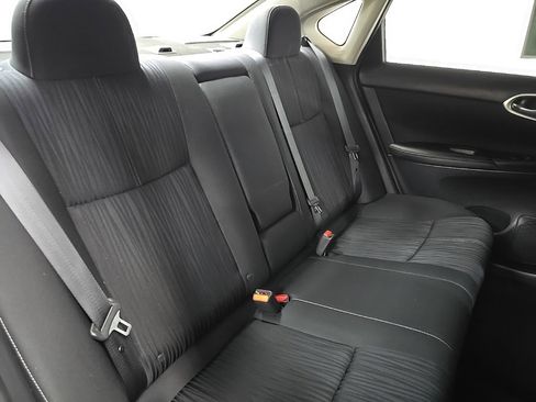 Used 2017 Nissan Sentra SV image 16