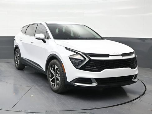 Used 2023 Kia Sportage EX FWD image 7