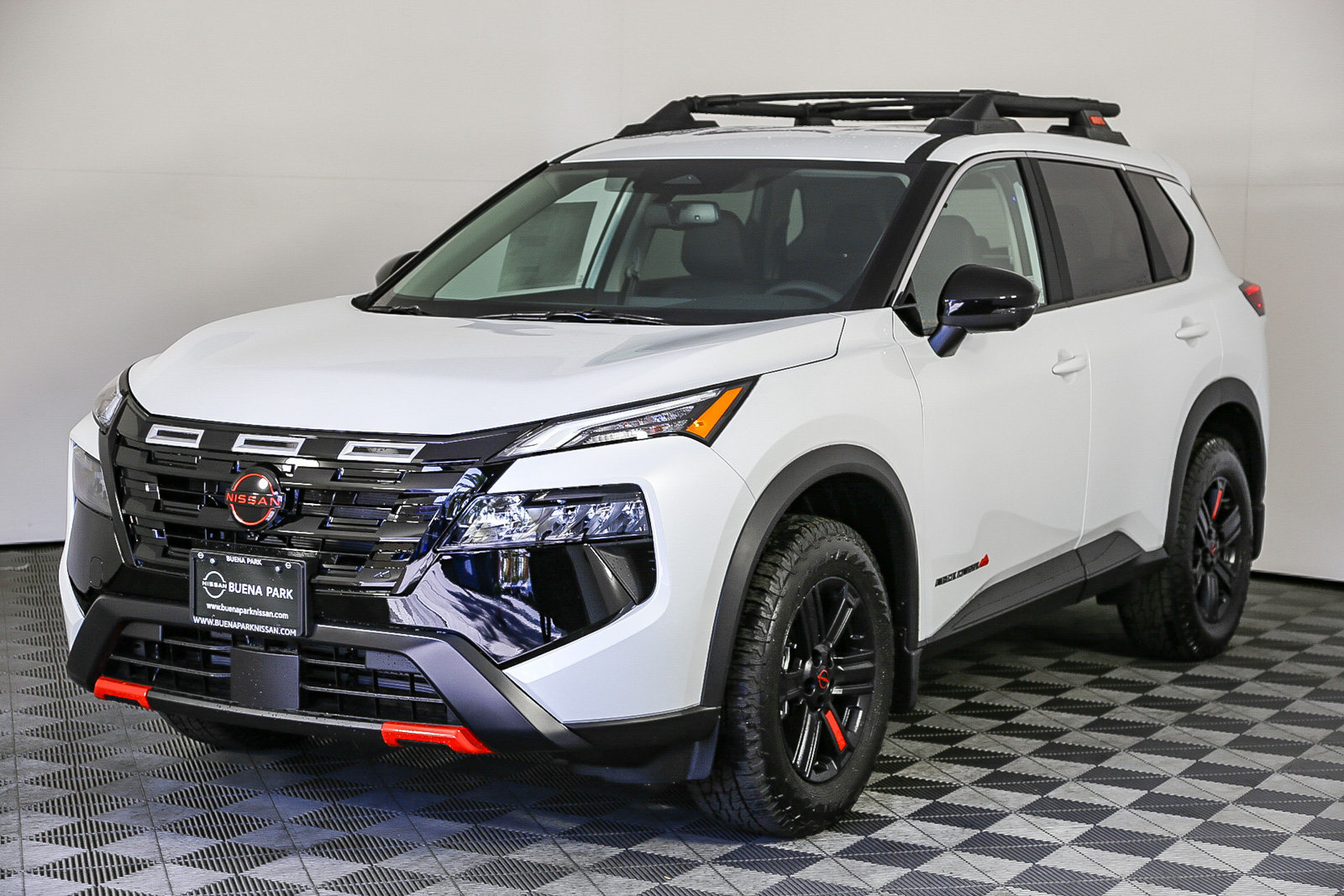 Used 2025 Nissan Rogue SV w/ Rock Creek Premium Package AWD/4WD image 5