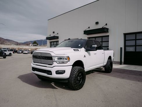 Used 2024 RAM 2500 Laramie w/ Safety Group image 4