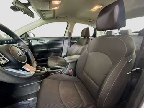 Used 2020 Kia Forte LXS image 21