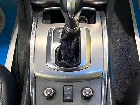 Used 2013 INFINITI G37 x Sedan w/ Premium Pkg AWD/4WD image 22